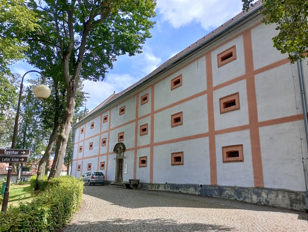 Zámecký areál Žirovnice – špýchar