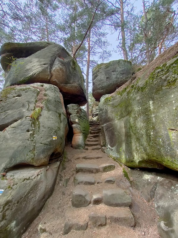 Besedické skály - skalní město Kalich