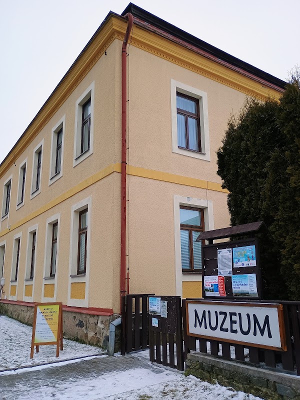 Muzeum turistiky, zimních sportů a řemesel