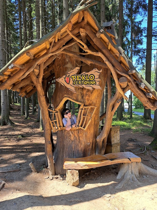 Parkoviště pro cestu do Pekla