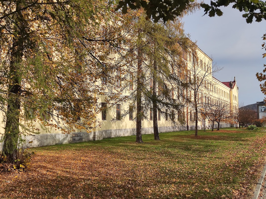 Vojenské ústavy Hranice